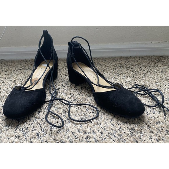 Chinese Laundry tie lace up black heels size 8 - Picture 1 of 8